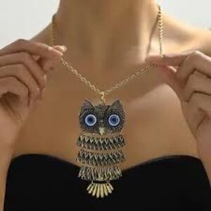 Retro Bronzed Owl Pendant Necklace NEW